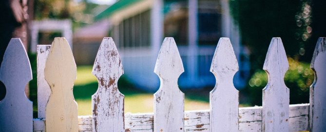 white picket fence
